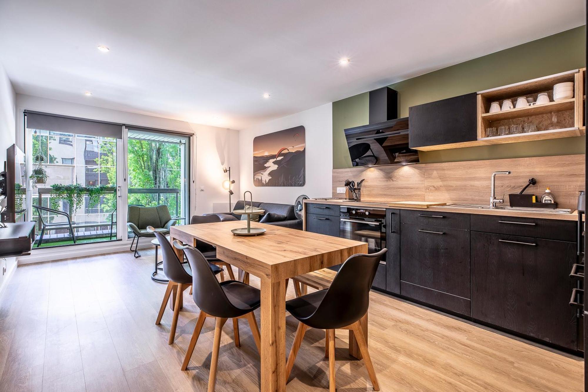 Appartement Moderne Au Coeur D'Annecy - A Deux Pas Du Lac Et De La Vieille Ville Bagian luar foto